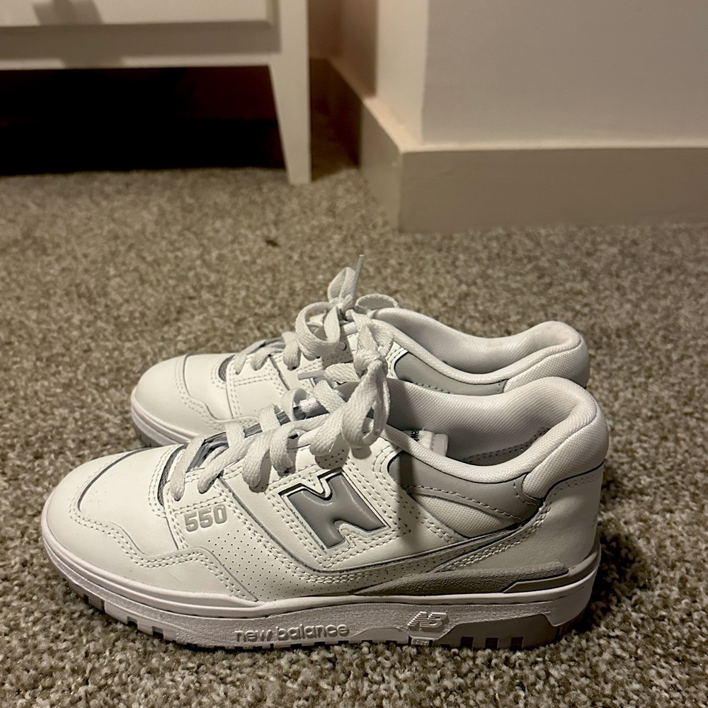 New balance 550s in white and rain cloud